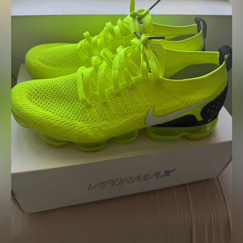 Rare Nike Air Vapor Max Flyknit 2 Volt Aka “Highlighters”🔥🔥🔥🔥🔥🔥 - Picture 7 of 15